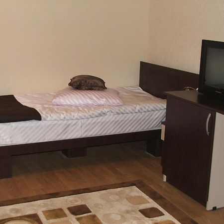Pension Cleopatra Târgu-Mureş Extérieur photo