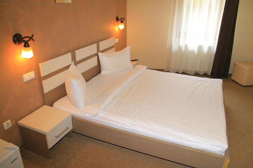 Pension Cleopatra Târgu-Mureş Chambre photo