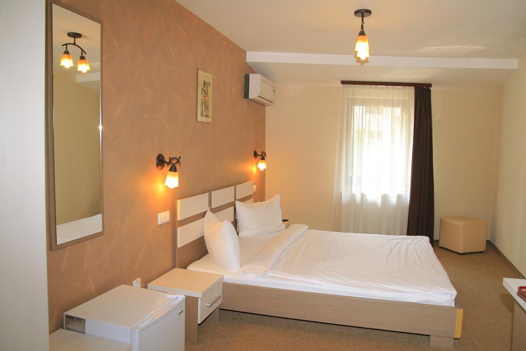 Pension Cleopatra Târgu-Mureş Chambre photo